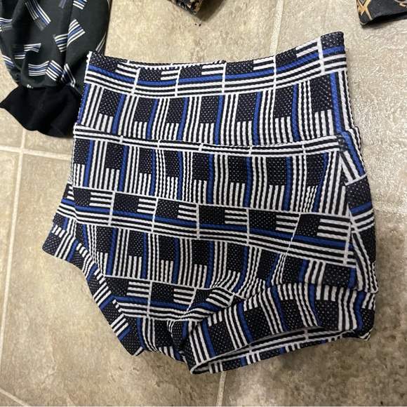 Boutique joggers/shorts - Picture 4 of 6